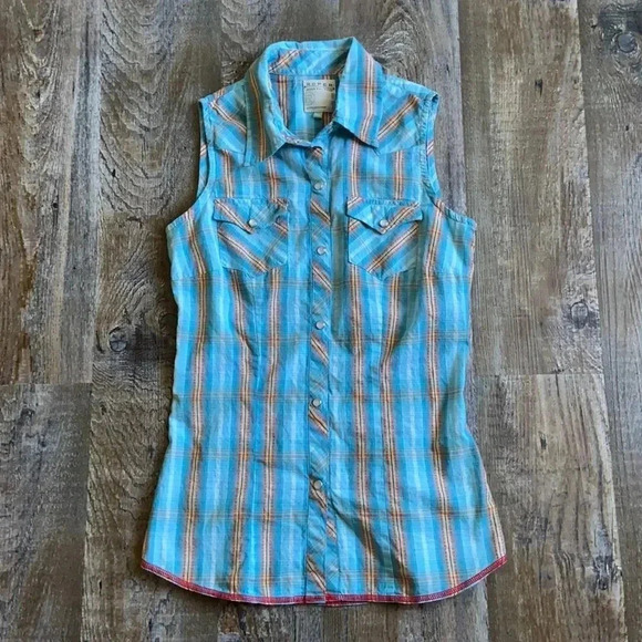 Roper Tops - Roper| Sleeveless Western  top